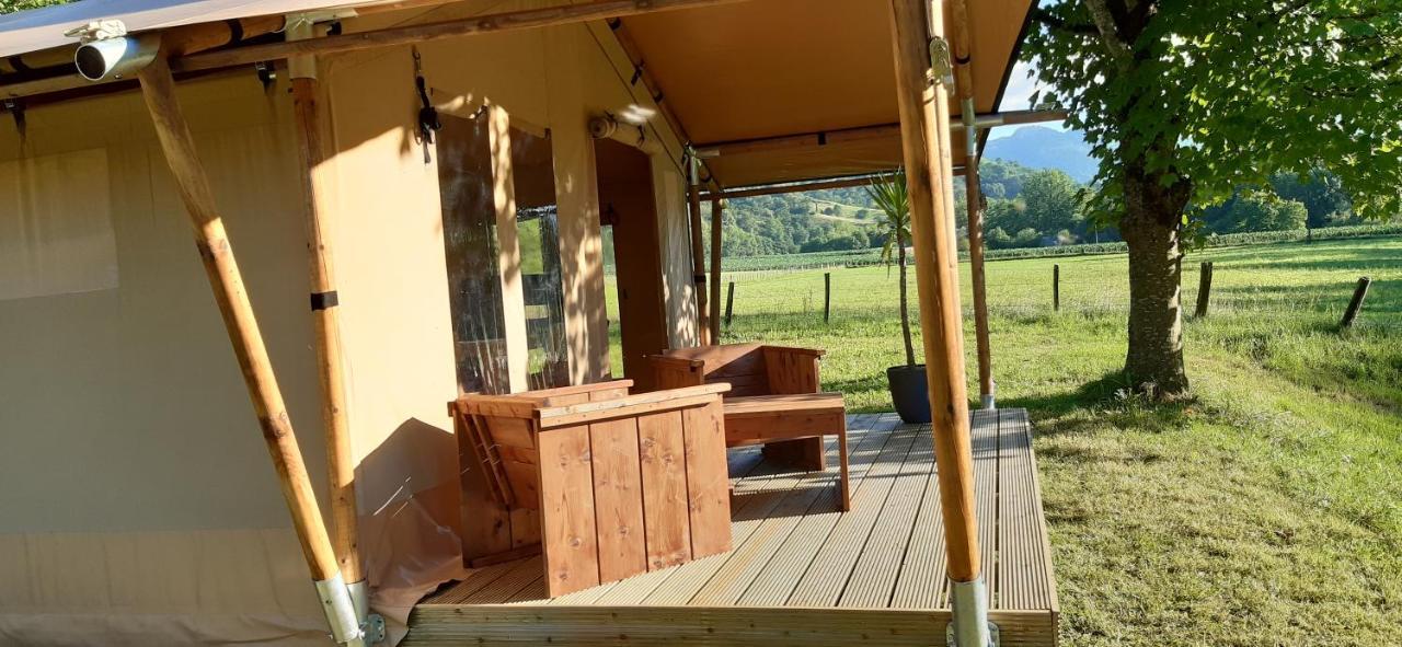 Tente Safari Lodge Ferme Carrique Tardets-Sorholus Exteriér fotografie