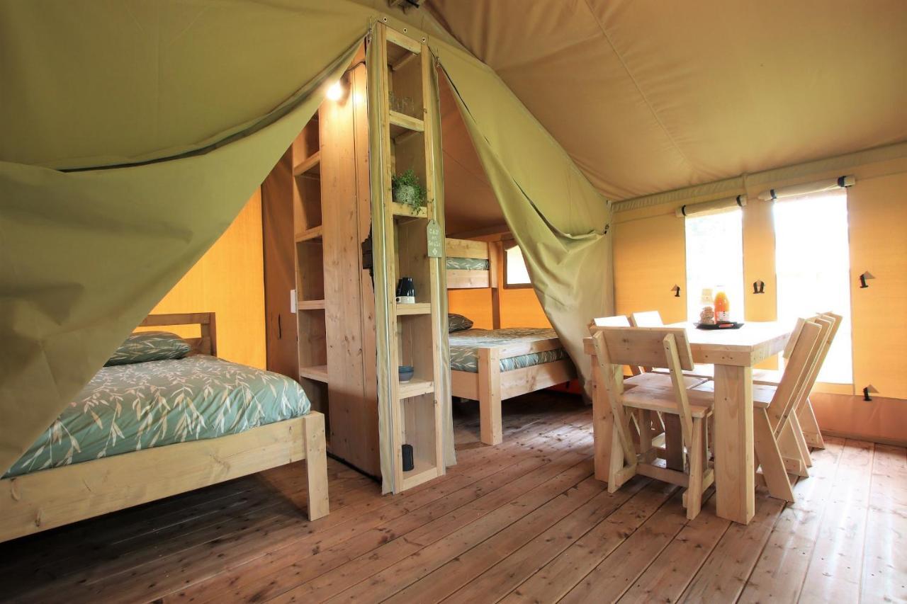 Tente Safari Lodge Ferme Carrique Tardets-Sorholus Exteriér fotografie